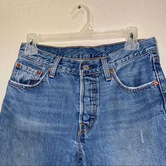 Levi’s button fly Jeans - Picture 2 of 4